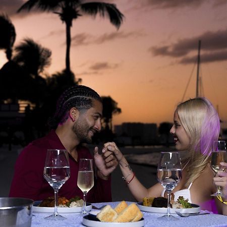 Temptation At The Tower Cancun Resort (Adults Only) מראה חיצוני תמונה