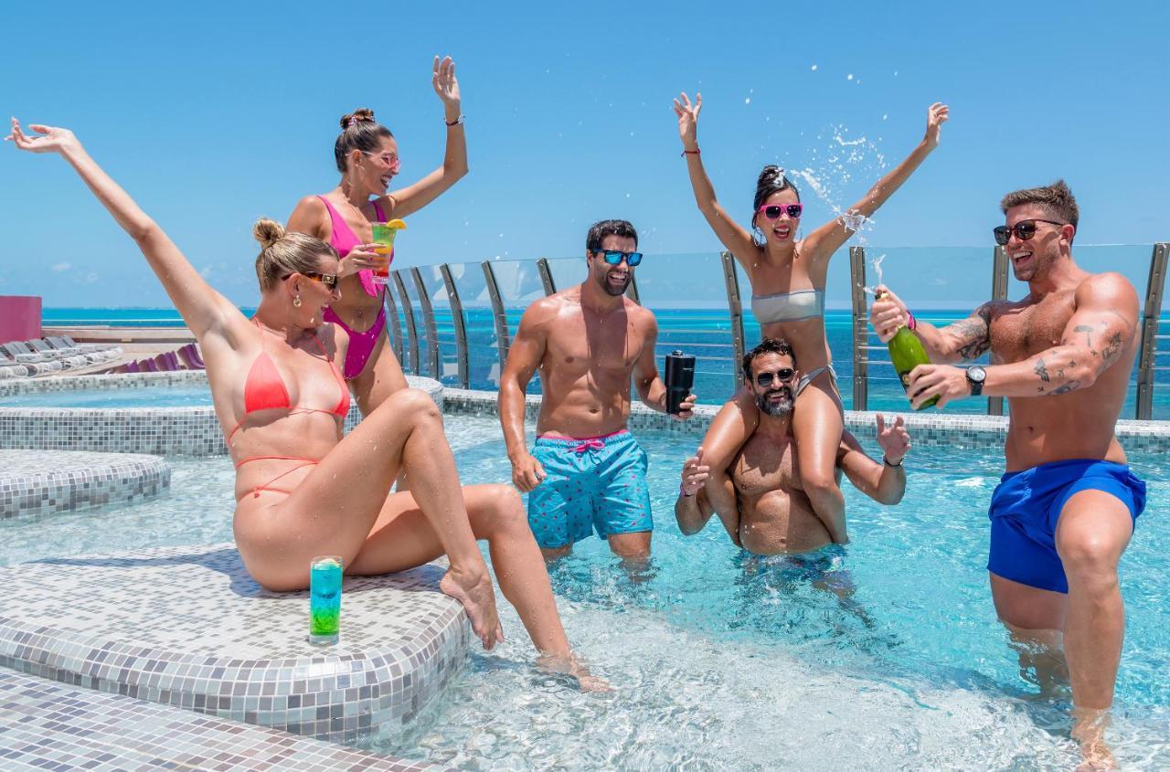 Temptation At The Tower Cancun Resort (Adults Only) מראה חיצוני תמונה