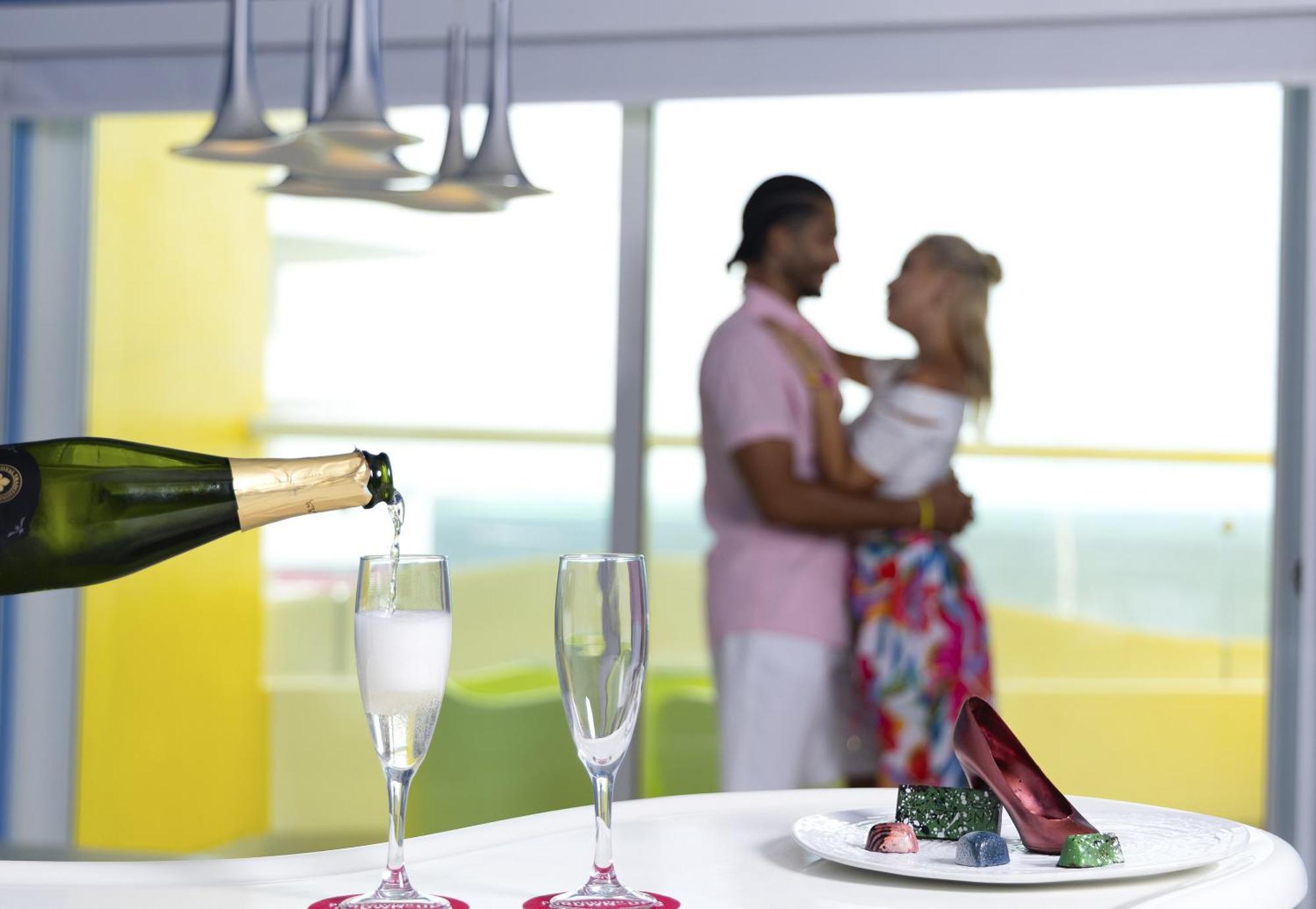 Temptation At The Tower Cancun Resort (Adults Only) מראה חיצוני תמונה